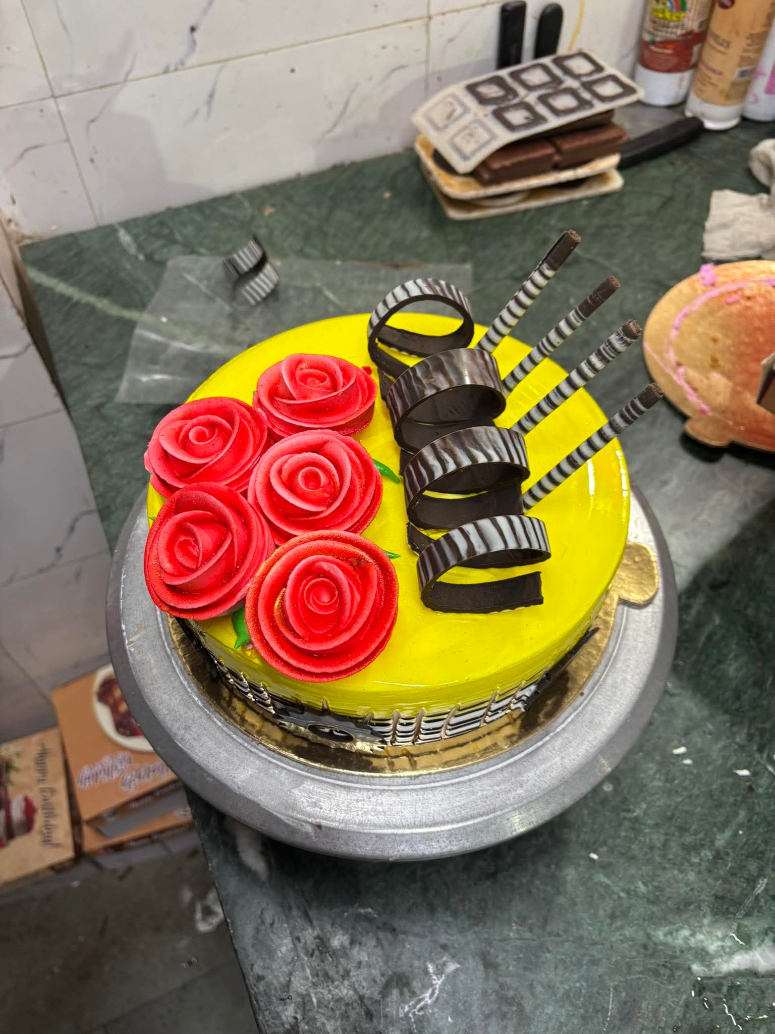 Pineapple Paradise Cake (1 lb)