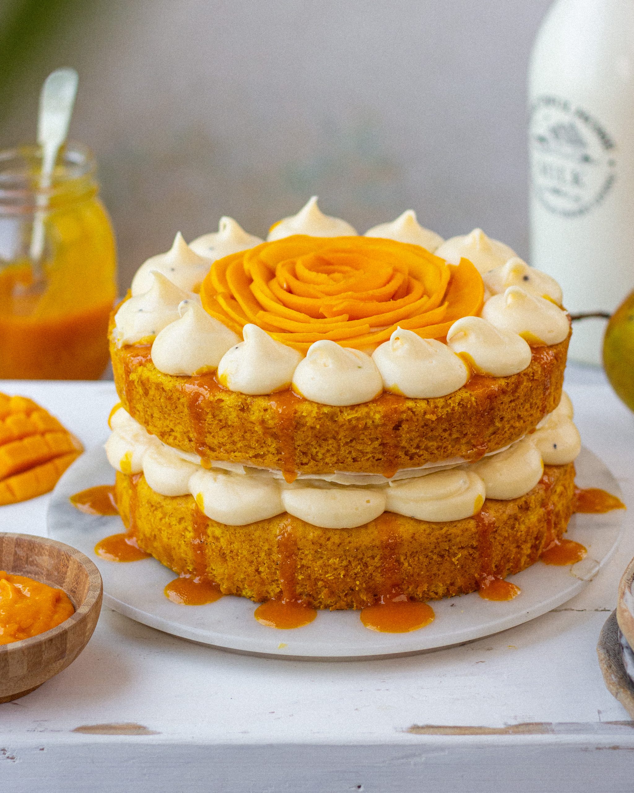 Fresh Mango Cream Cake (1 Pound)