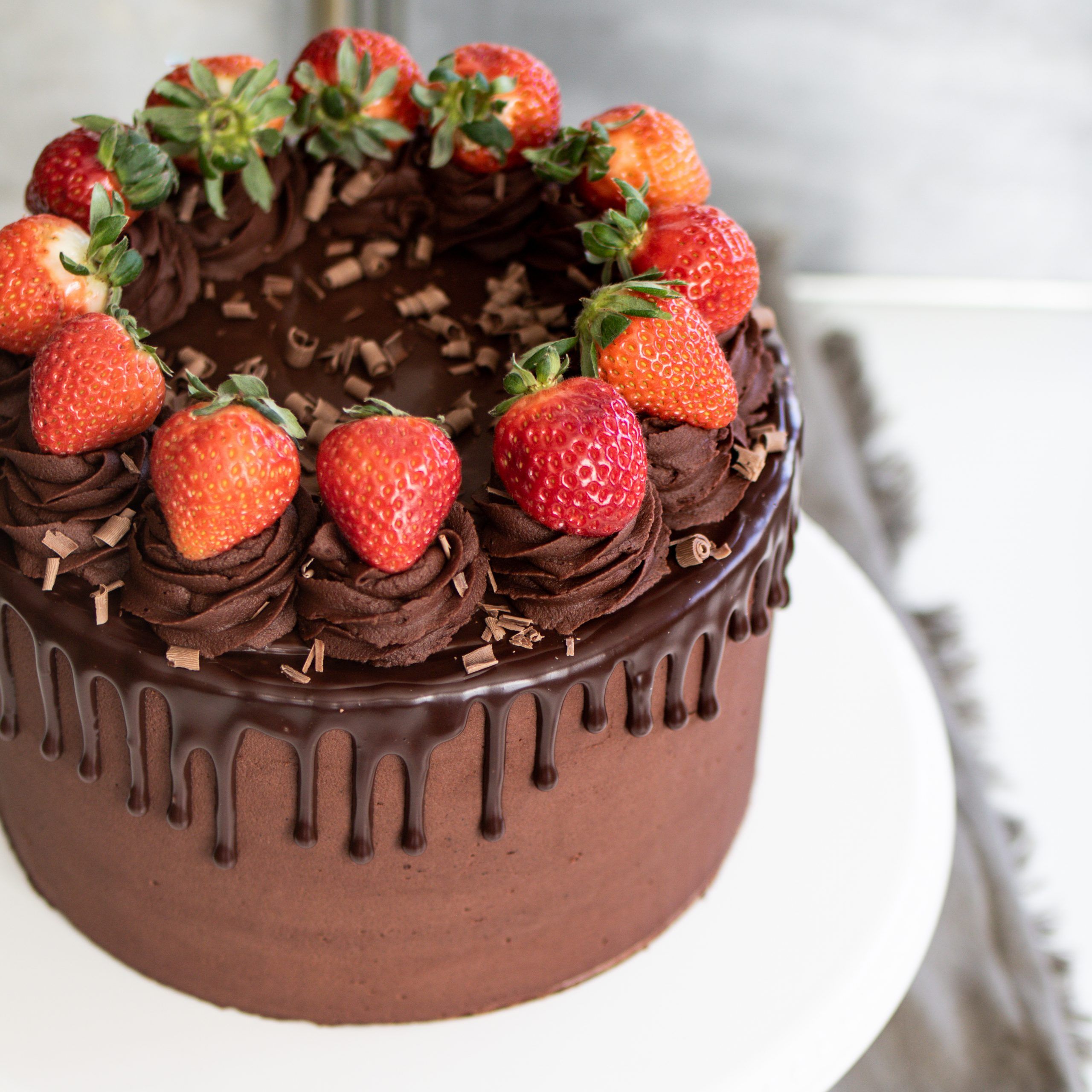 Special Strawberry Chocolate Cake (1 Pound) 🍓🎂