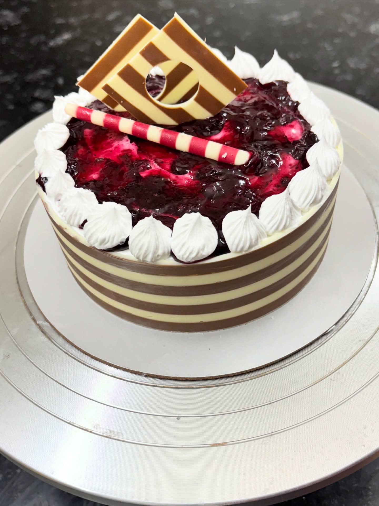 Berry Bliss Chocolate Cake