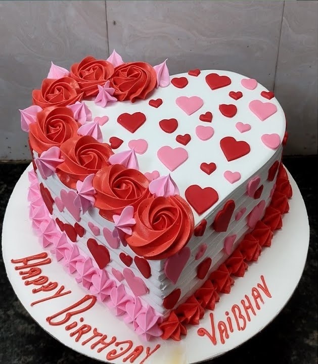 Heart Shaped Vanilla Cream Cake