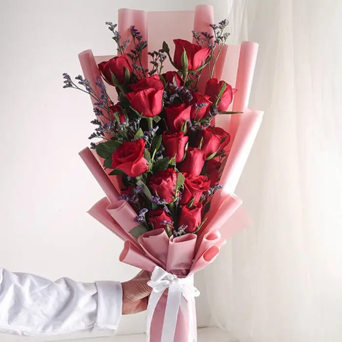 Elegant 15 Red Roses Bouquet
