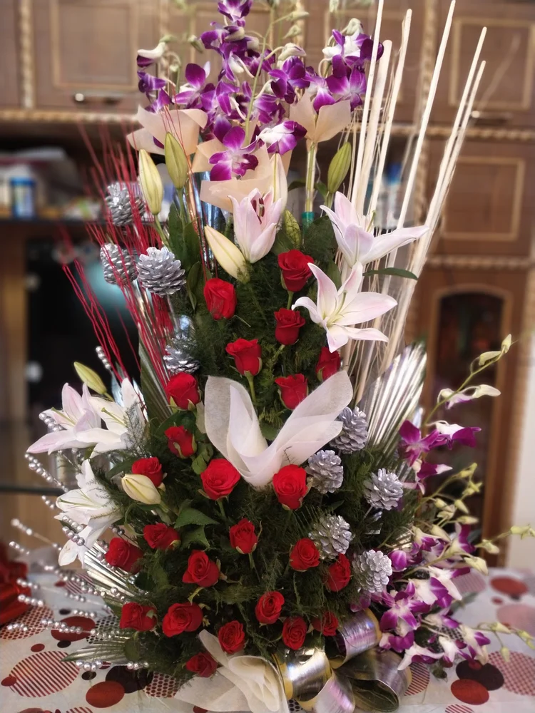 Luxury Mixed Flower Grand Arrangement