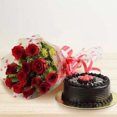 Romantic Roses & Chocolate Delight